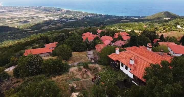 Traditional Guesthouse Erato Palaios Panteleimonas Dış mekan fotoğraf