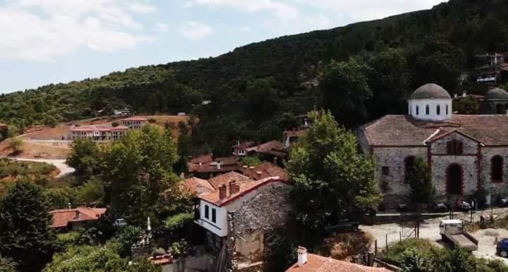 Traditional Guesthouse Erato Palaios Panteleimonas Dış mekan fotoğraf