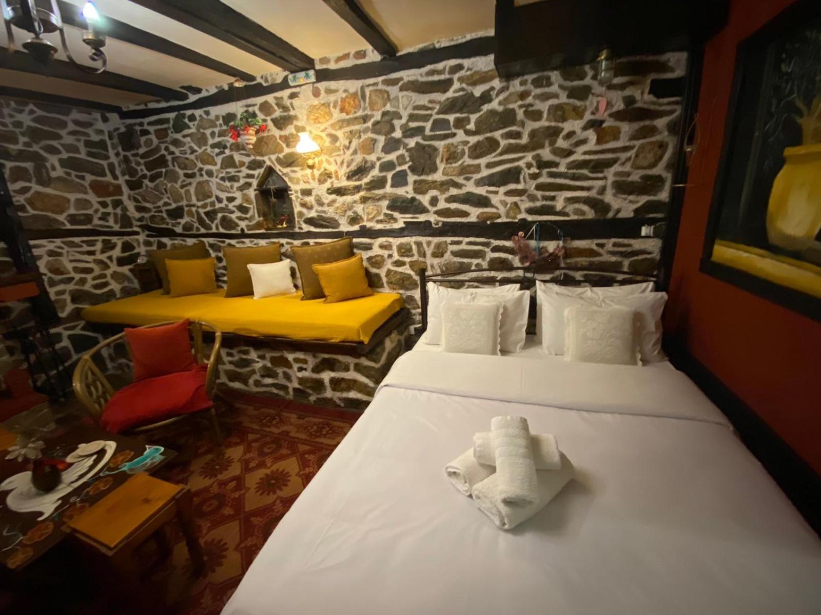 Traditional Guesthouse Erato Palaios Panteleimonas Dış mekan fotoğraf