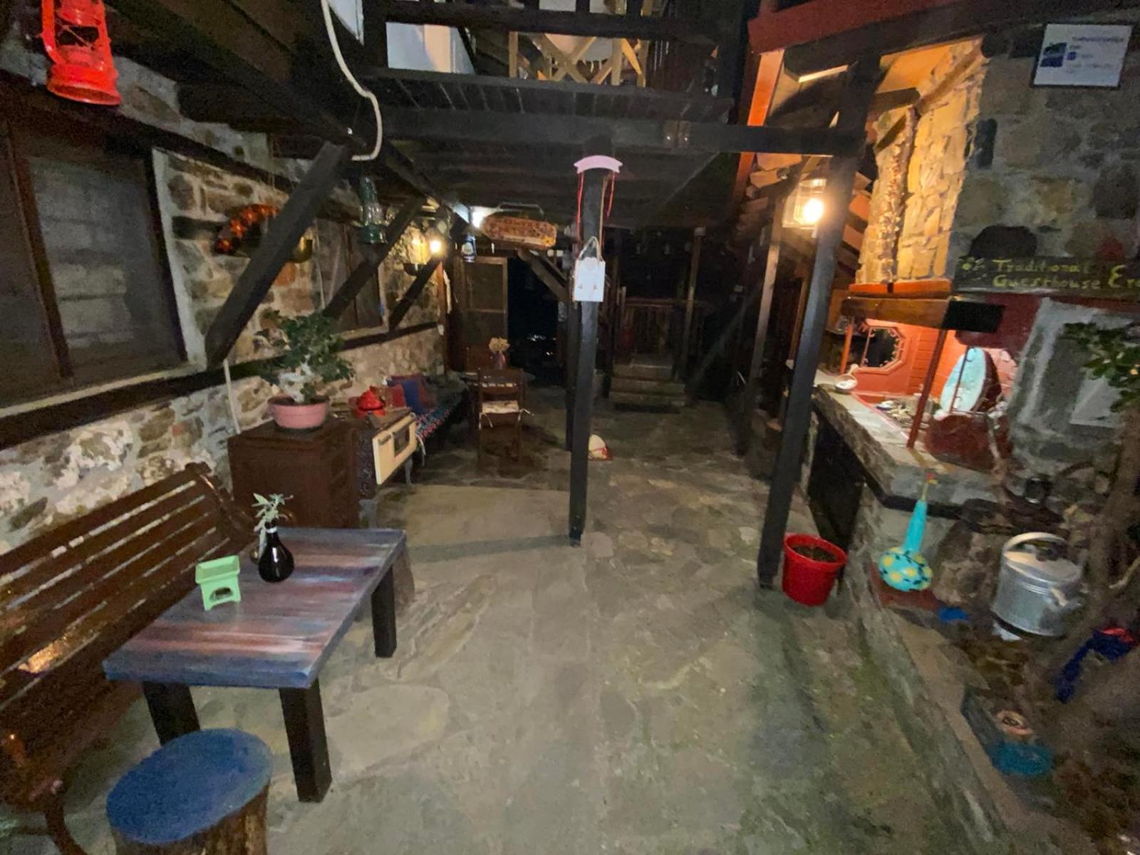 Traditional Guesthouse Erato Palaios Panteleimonas Dış mekan fotoğraf