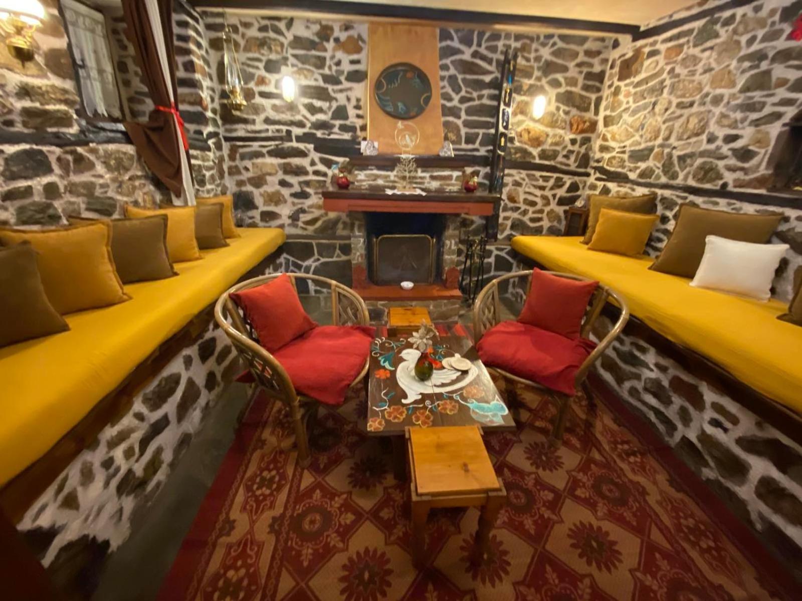 Traditional Guesthouse Erato Palaios Panteleimonas Dış mekan fotoğraf