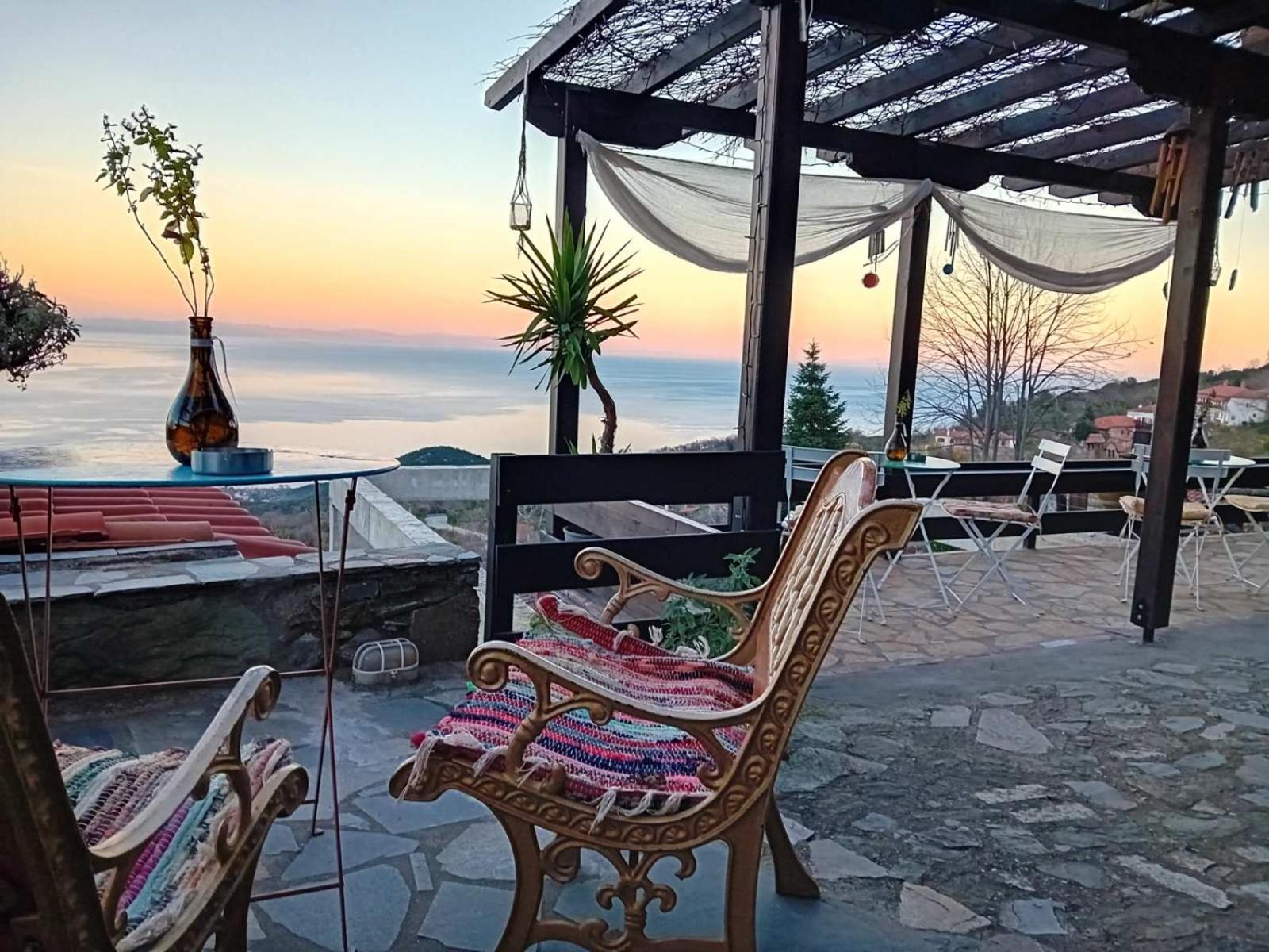 Traditional Guesthouse Erato Palaios Panteleimonas Dış mekan fotoğraf